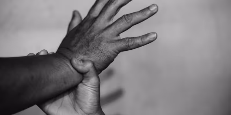 kasten yaralama sucu cezasi