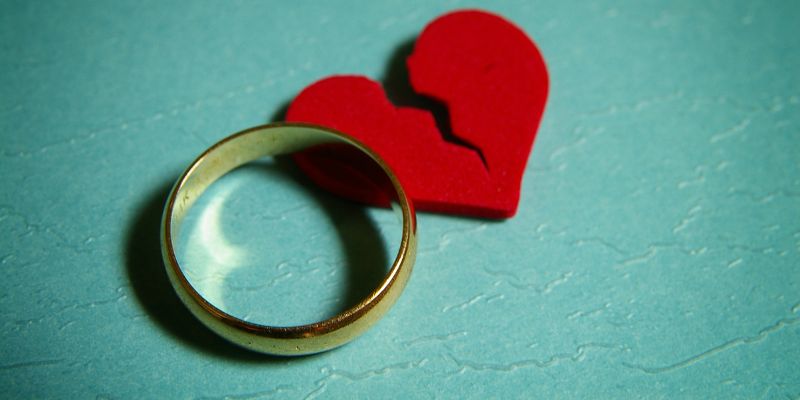 evlilik birliginin temelinden sarsilmasi siddetli gecimsizlik