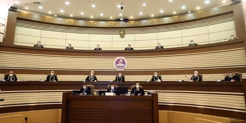 yuce divan yargilamasi